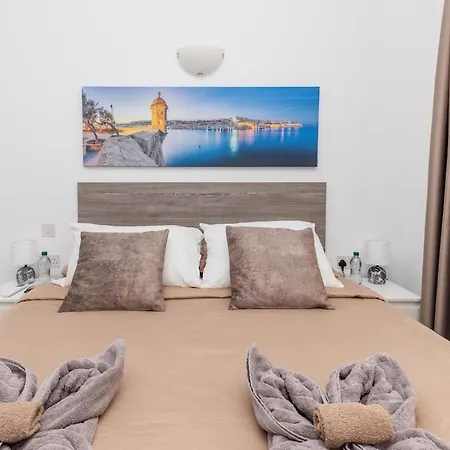 Lägenhet Luigi Penthouse St. Paul's Bay