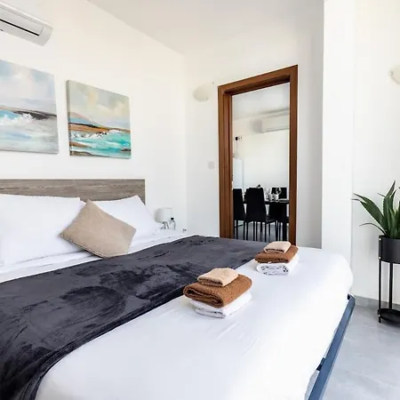 Luigi Penthouse Apartment *