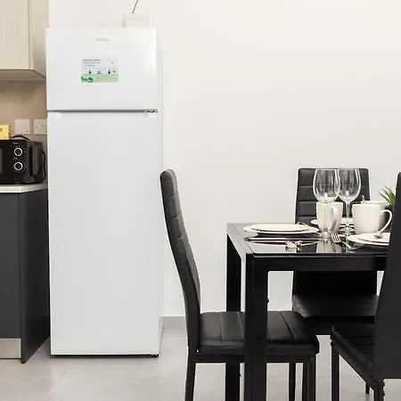 Luigi Penthouse * St. Paul's Bay