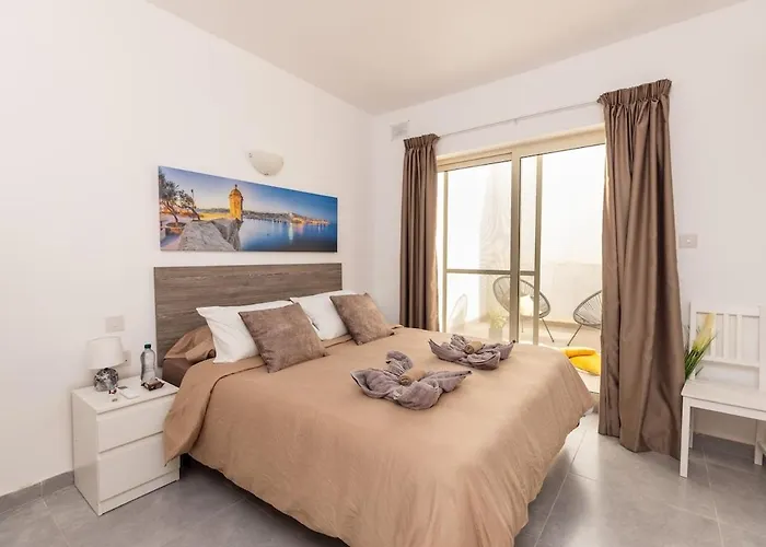 Luigi Penthouse Apartament St Paul's Bay