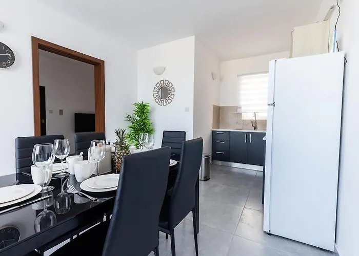 Luigi Penthouse Apartment *