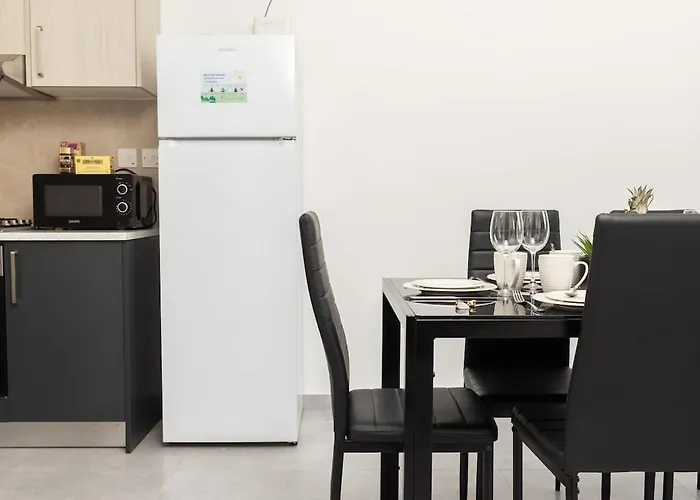 Luigi Penthouse * St Paul's Bay